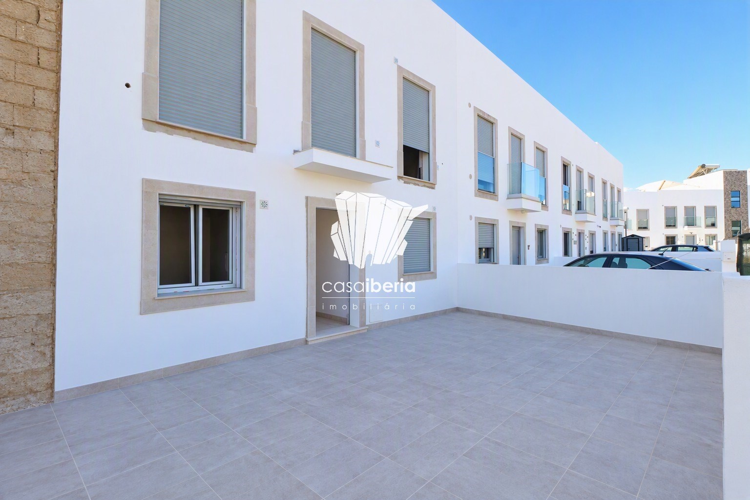 House in Moncarapacho - view 1